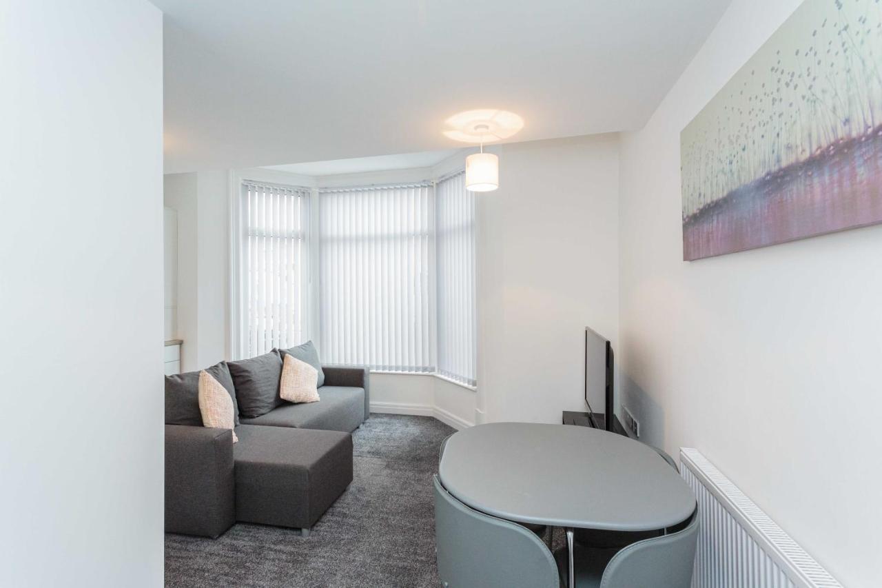 Cherry Property - Hornby Road Blackpool Dış mekan fotoğraf