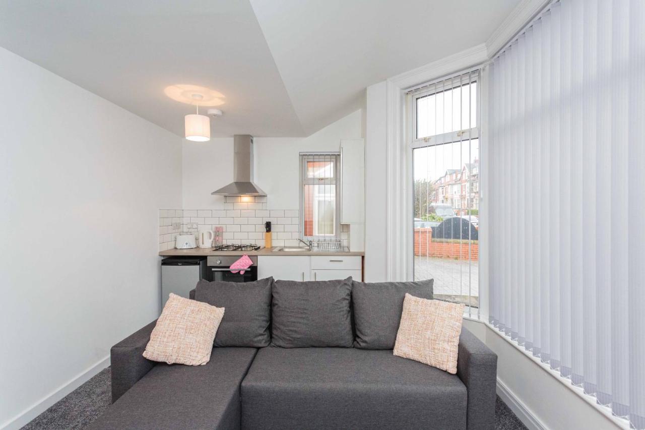 Cherry Property - Hornby Road Blackpool Dış mekan fotoğraf