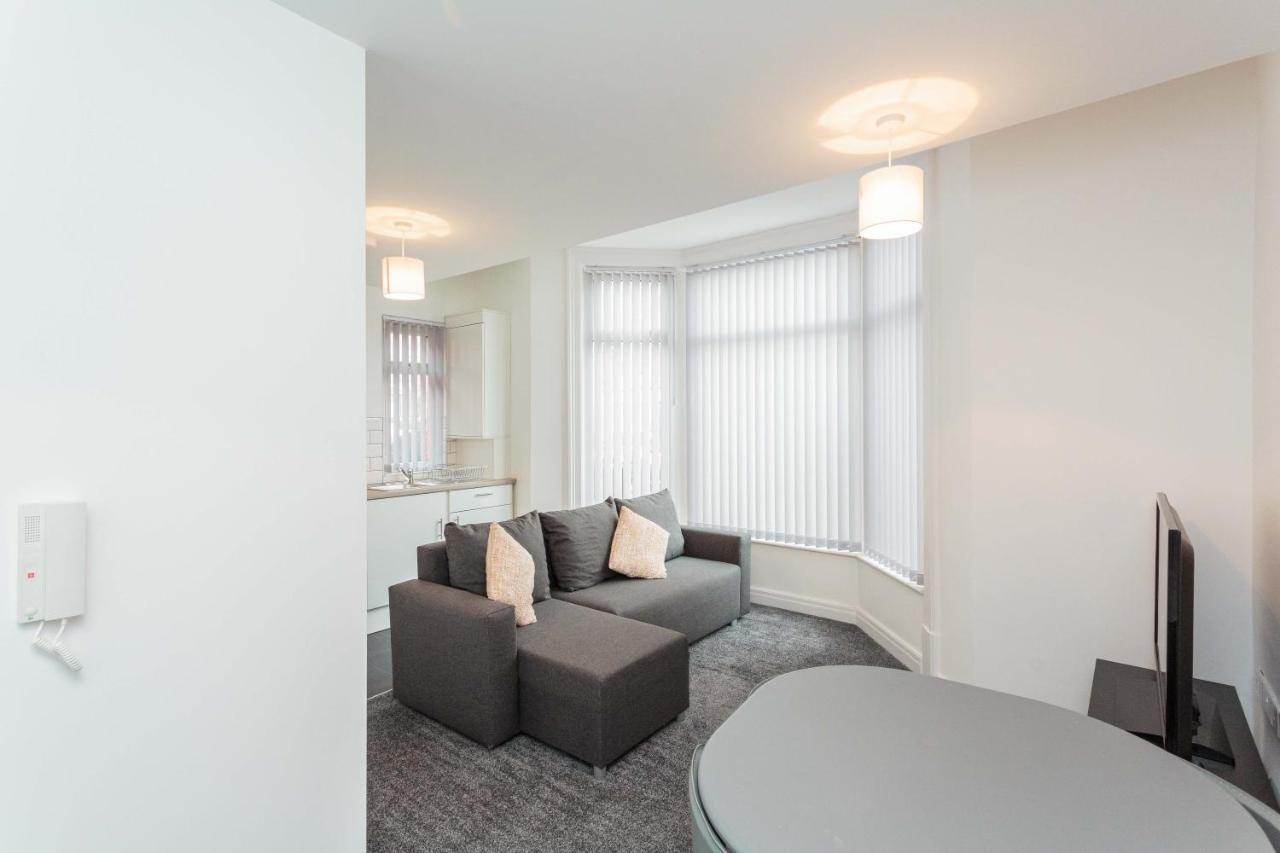 Cherry Property - Hornby Road Blackpool Dış mekan fotoğraf