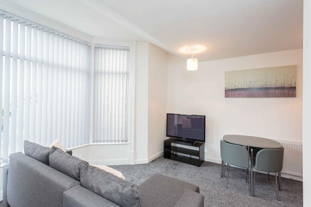 Cherry Property - Hornby Road Blackpool Dış mekan fotoğraf