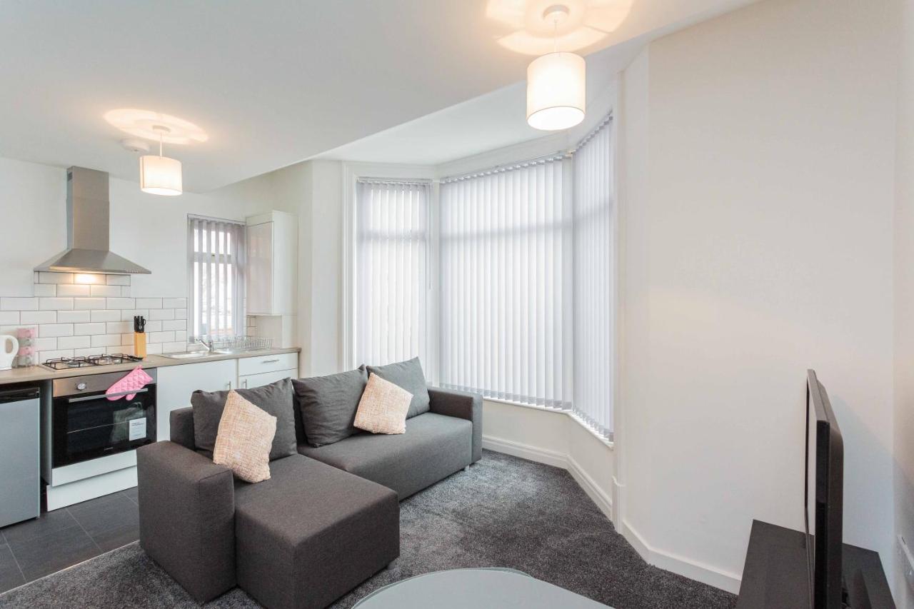 Cherry Property - Hornby Road Blackpool Dış mekan fotoğraf